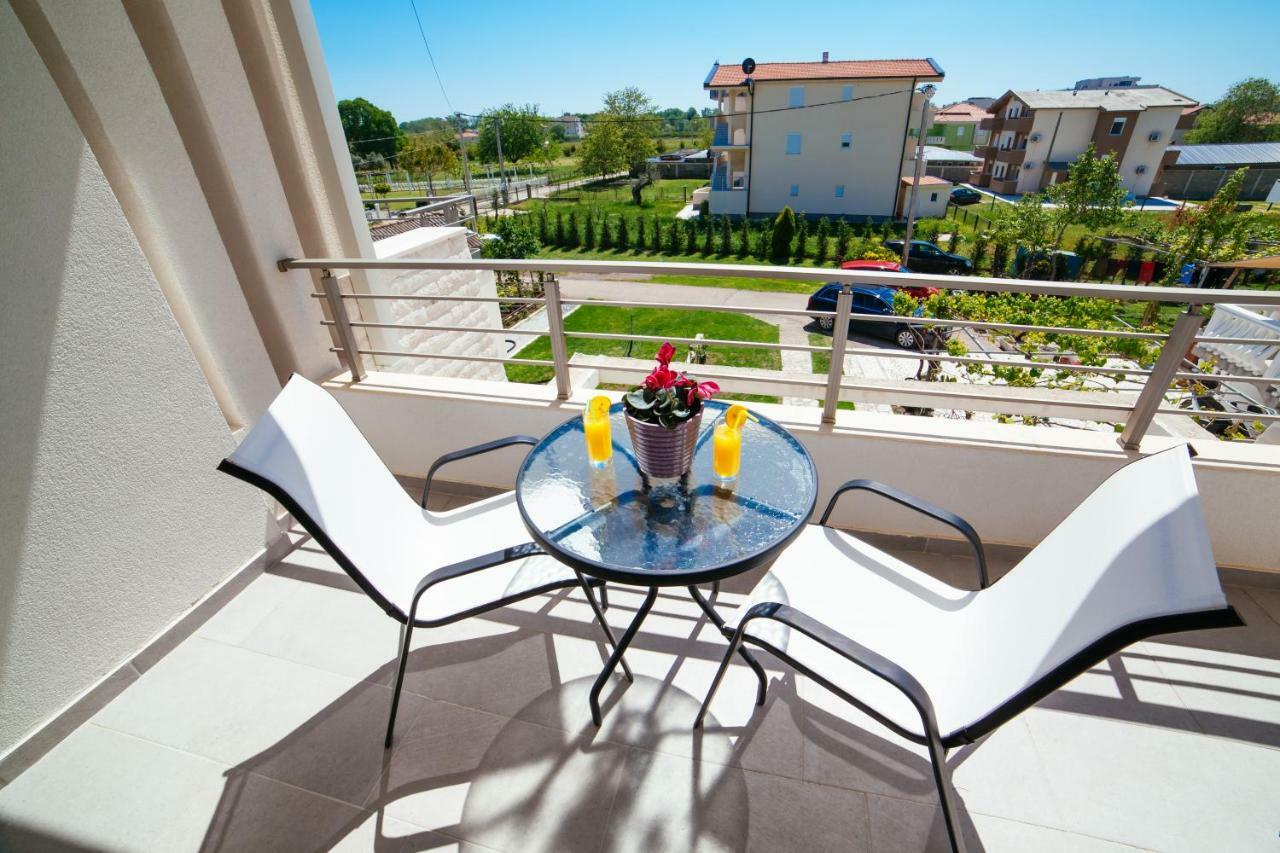 Bed and Breakfast Adriatica Sea & Sun Ulcinj Exterior foto